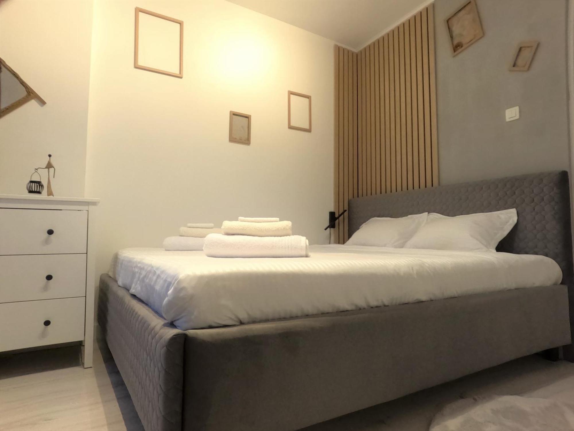 Ultracentral Lovely Place -your Away From Appartamento Bucarest